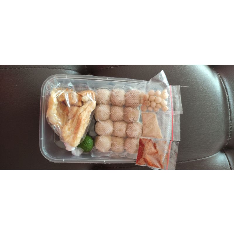 

Baso Aci isi ayam instan/baso Aci isi ayam /baso Aci super/baso aci besar