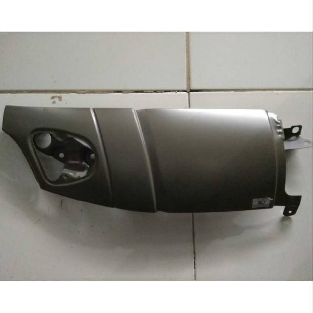Pipi plat Hino Dutro tahun 2010