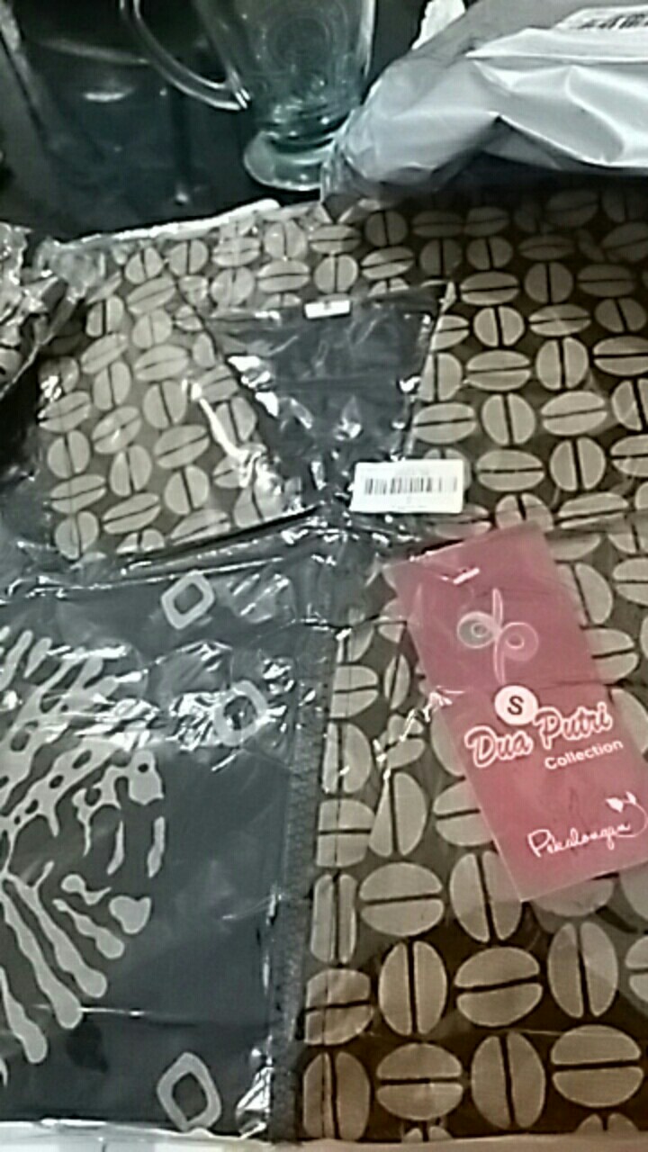 Batik Wanita Atasan Blouse Lengan Panjang Resleting Depan Busui Batik Dua Putri Collection