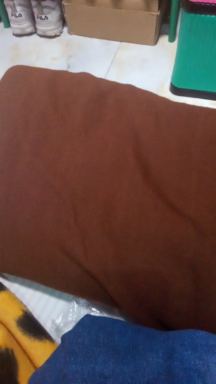 Selimut Dewasa Flanel Bulu Tebal Halus Polos Lembut Hangat Merk Sylvester Murah (grosir)