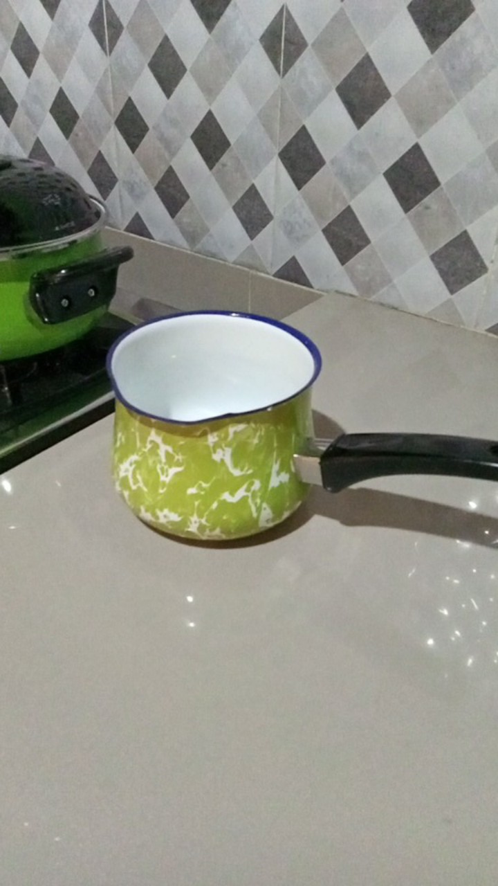 Kedaung Swirl Panci Susu / Milk Pan Green Denby 13 Cm 710 Ml