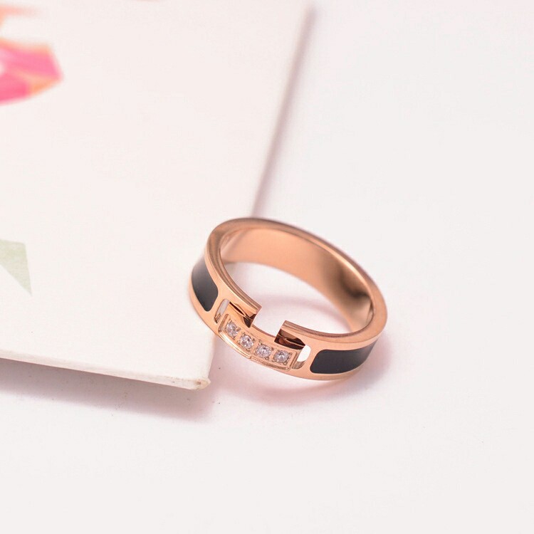 GG Cincin Titanium Steel Diamond Circle Black # CC-300