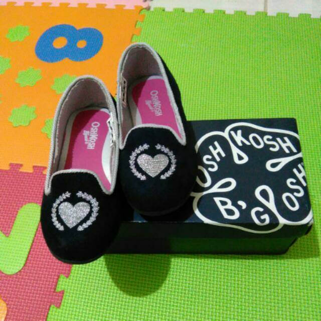 Sepatu anak oshkosh b'gosh navy