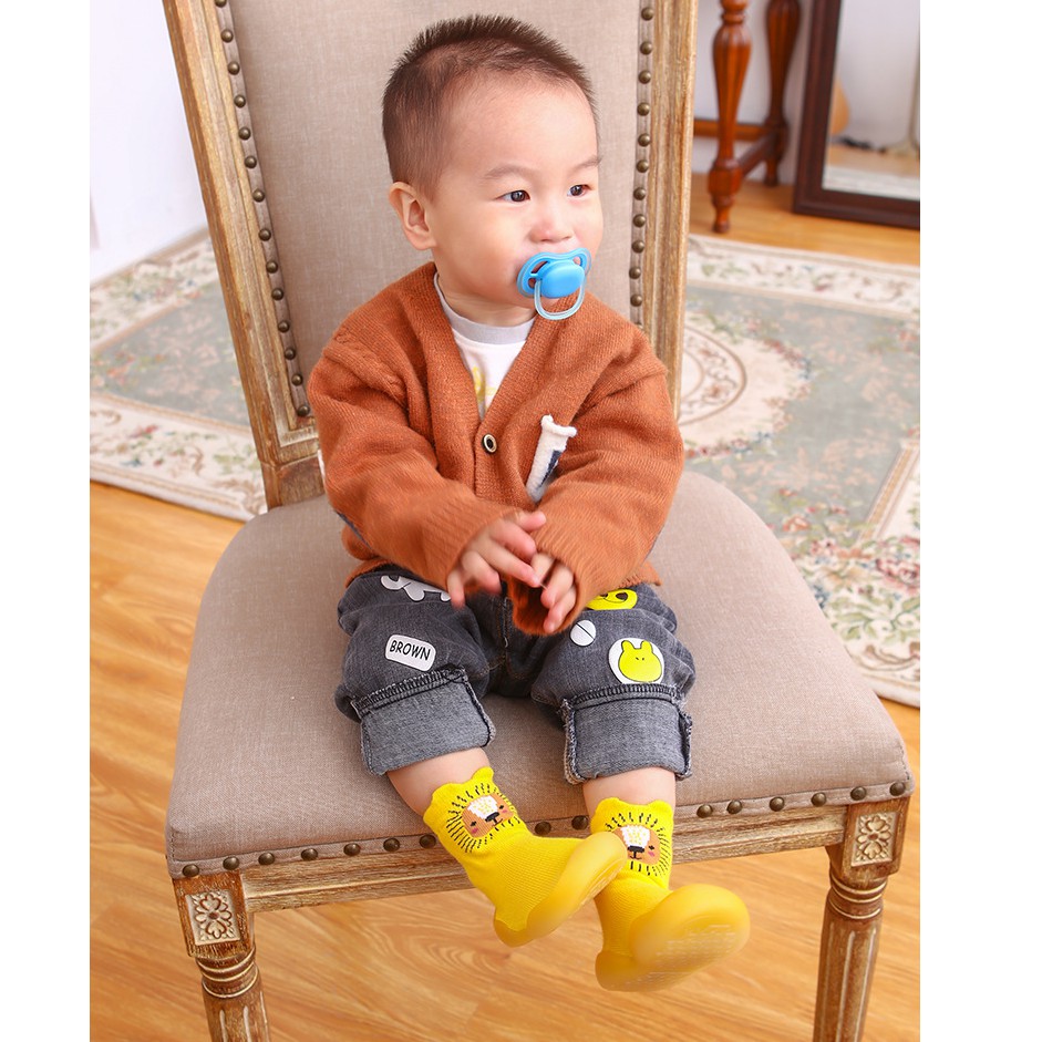 Sepatu Bayi Prewalker Kaos Kaki Anak Import / Soft Shoes High Kids