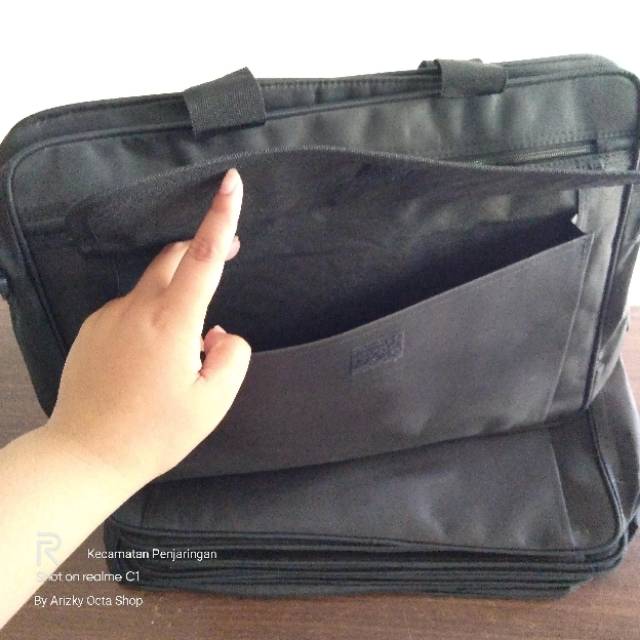 Obral Tas selempang Laptop Hitam Polos READY STOK