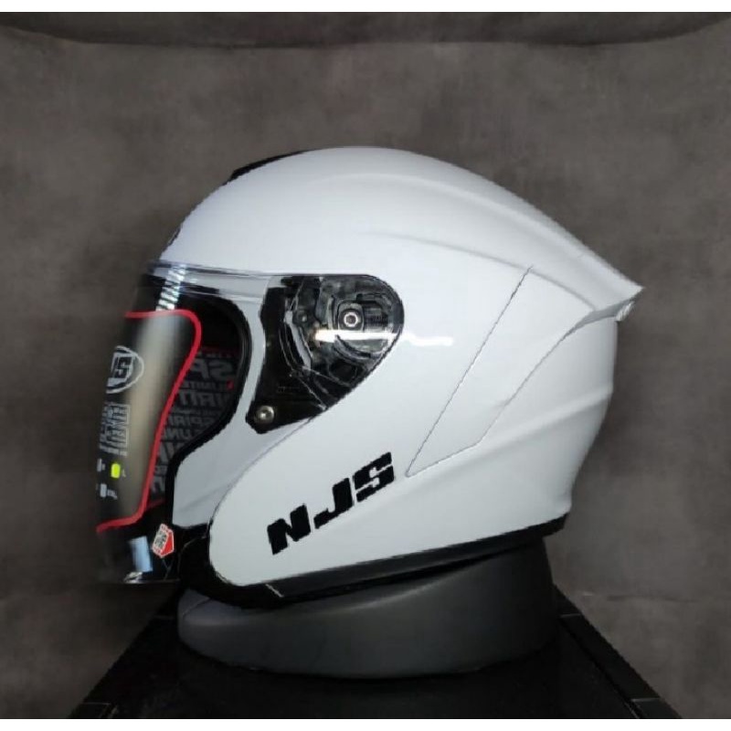 HELM NJS KAIROZ PUTIH