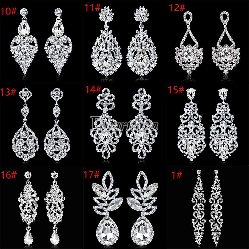 Anting Rumbai Panjang Aksen Berlian Bahan Alloy