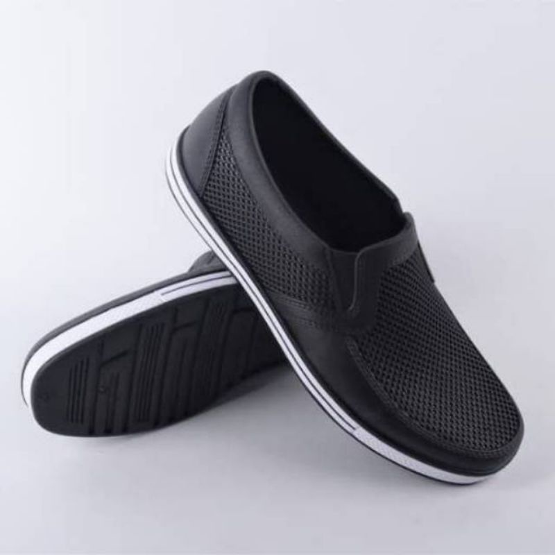 sepatu karet slop pria sankiyo