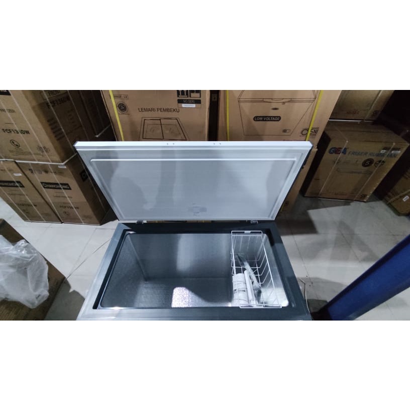 GEA AB 320 iTR CHEST FREEZER BOX 320iTR 318 L LEMARI PEMBEKU 318 LITER