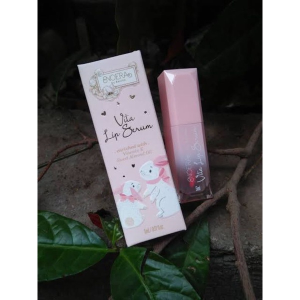 noera Vita lip serum