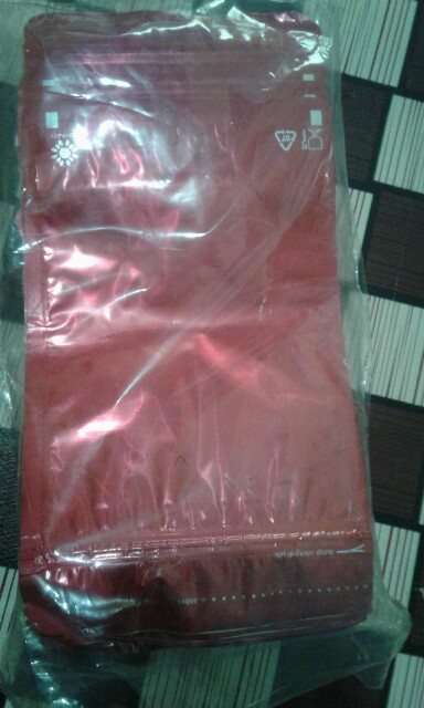 Standing Pouch Merah Alumunium Foil Klip Zipper 500gr Red 14x23 Isi 100