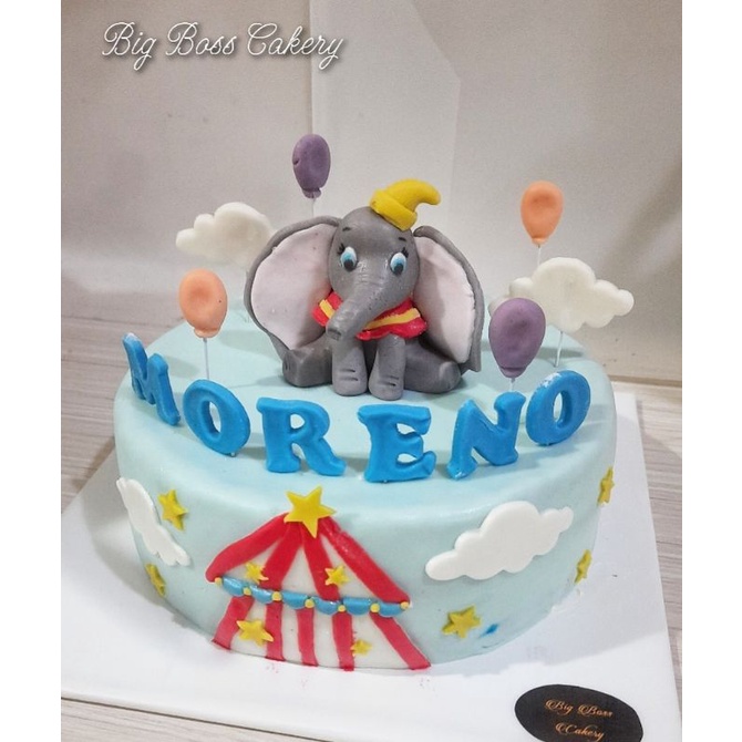 

DUMBO GAJAH FONDANT BIRTHDAY CAKE