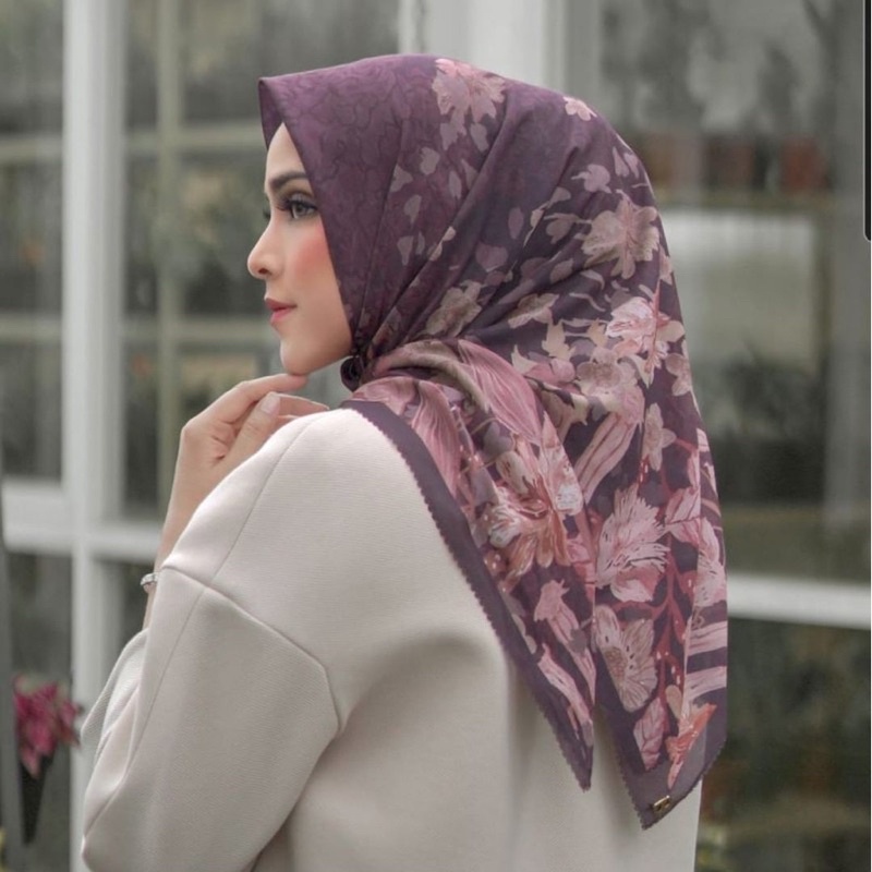 buttonscarves daisy series