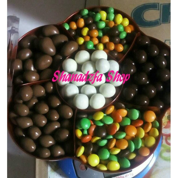 

PARCEL COKLAT DELFI TOPLES BUNGA