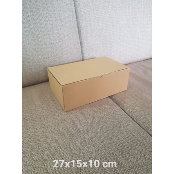 

Kardus Box uk. 27x15x10 cm Die Cut