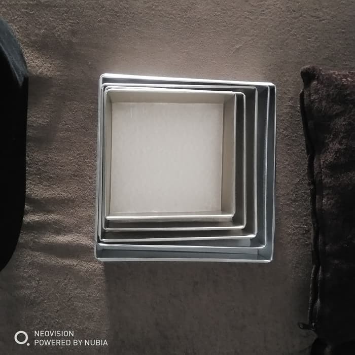 loyang kue bolu 22 cm / loyang kue lapis surabaya / loyang kue lapis