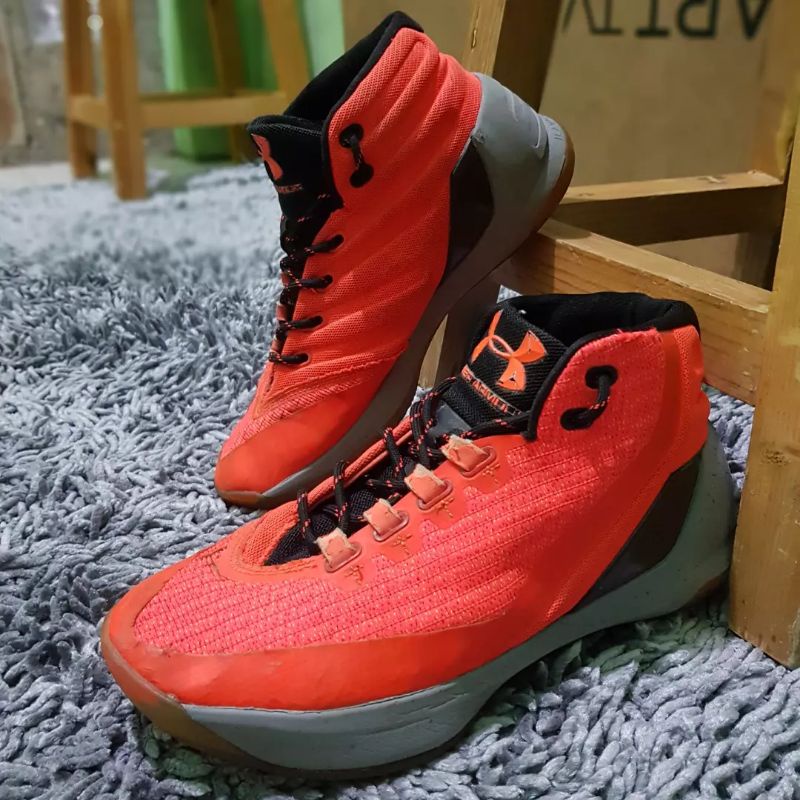 under armour curry 3zero 5