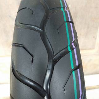 Ban motor metic tubles ukuran 80 90 ring 14 second untuk Ban motor metic tubles ukuran 80 90 ring 14 second untuk