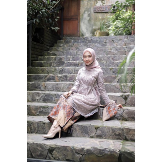 MECA SERIES COUPLE (Brown)