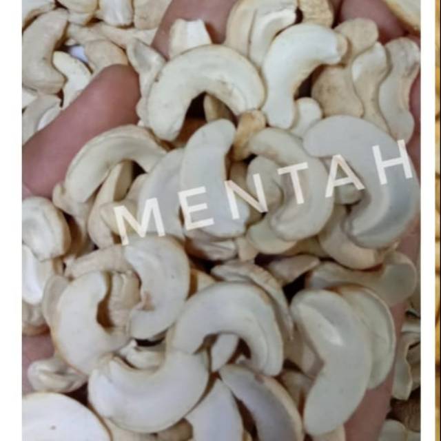 

KACANG METE belah mentah WONOGIRI