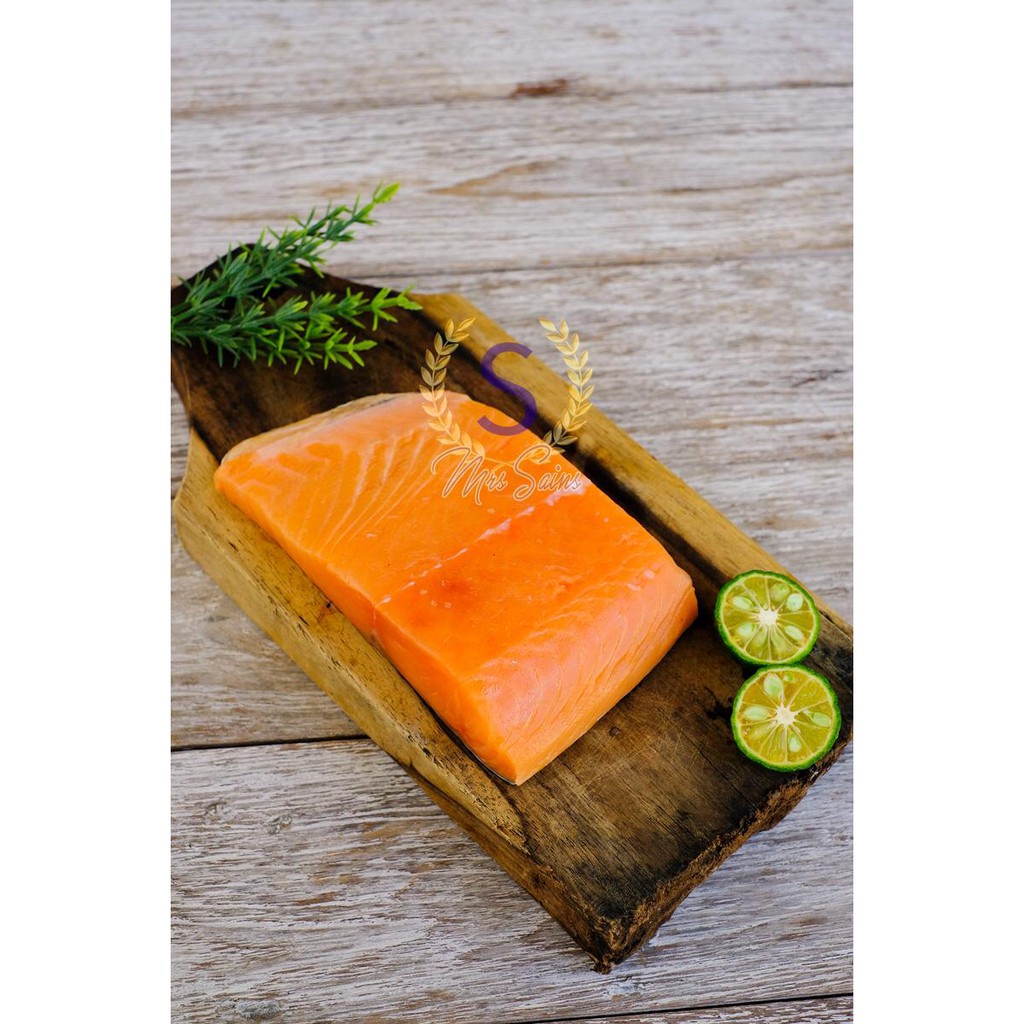 

SALMON FILLET SEGAR MAKANAN BEKU FRESH ± 200 GRAM VACUUM PACK IMPORT NORWEY Seafood MRS.SAINS