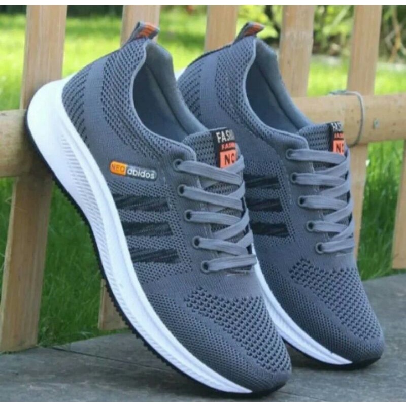 Sepatu Adidas Neo Abu-Abu Pria / Wanita Terbaru Terlaris Cocok Untuk Formal Olahraga Anak Muda Tua S
