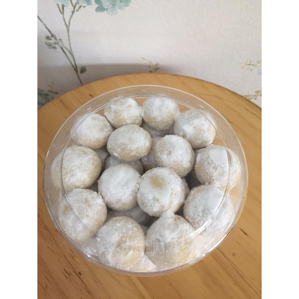 

Kue Kering Putri Salju Dapur Ny. Chris