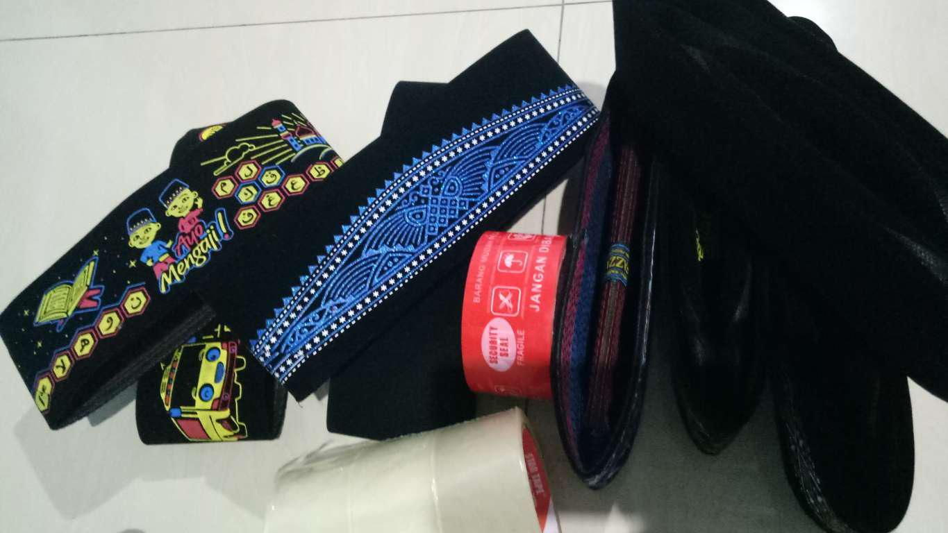 Songkok Batik Kolosebo - Peci Sablon Motif Biru Emas Silver Kopiah Kopyah Kopeah Ac Anak Dewasa