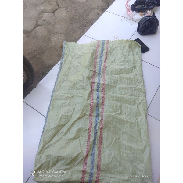 KARUNG BEKAS/KARUNG PLASTIK/KARUNG SAMPAH(75×115)
