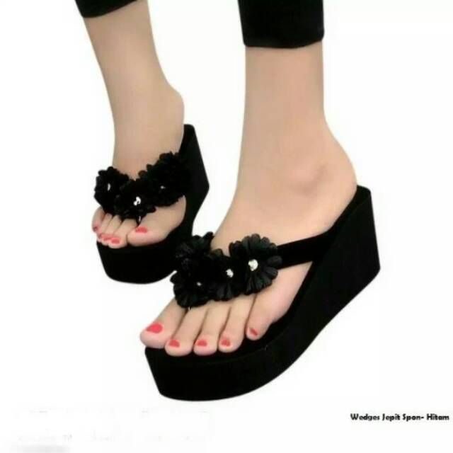 Sandal wedges cantik