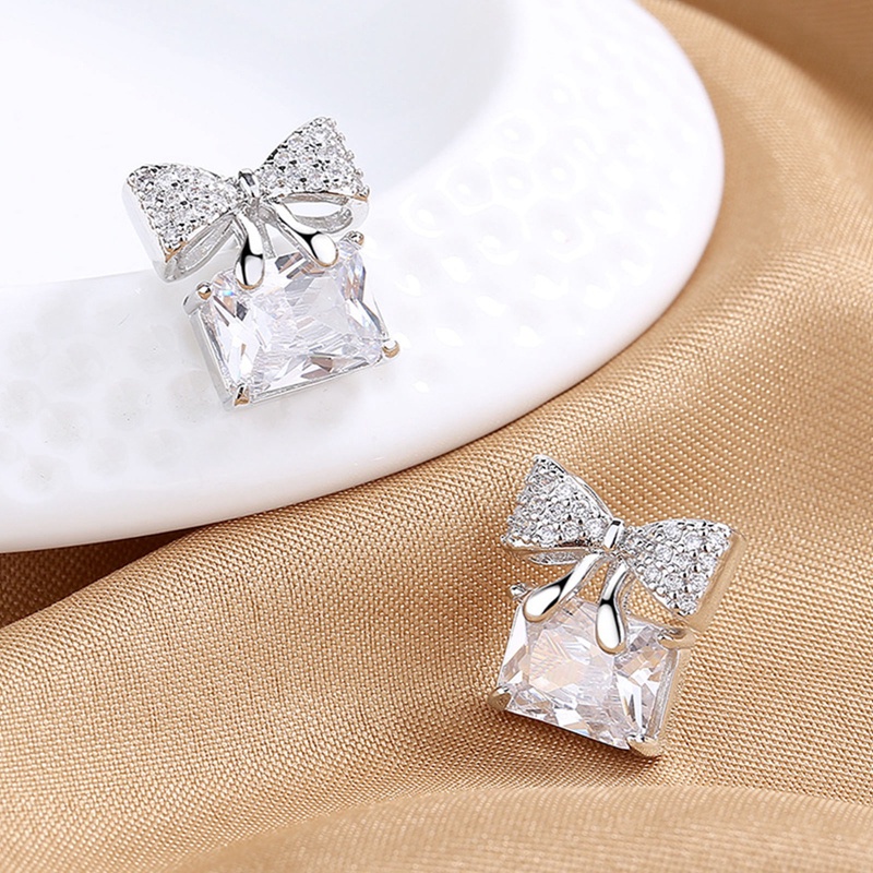 Anting Stud 925 Sterling Silver Hypoallergenic Bentuk Pita Untuk Wanita