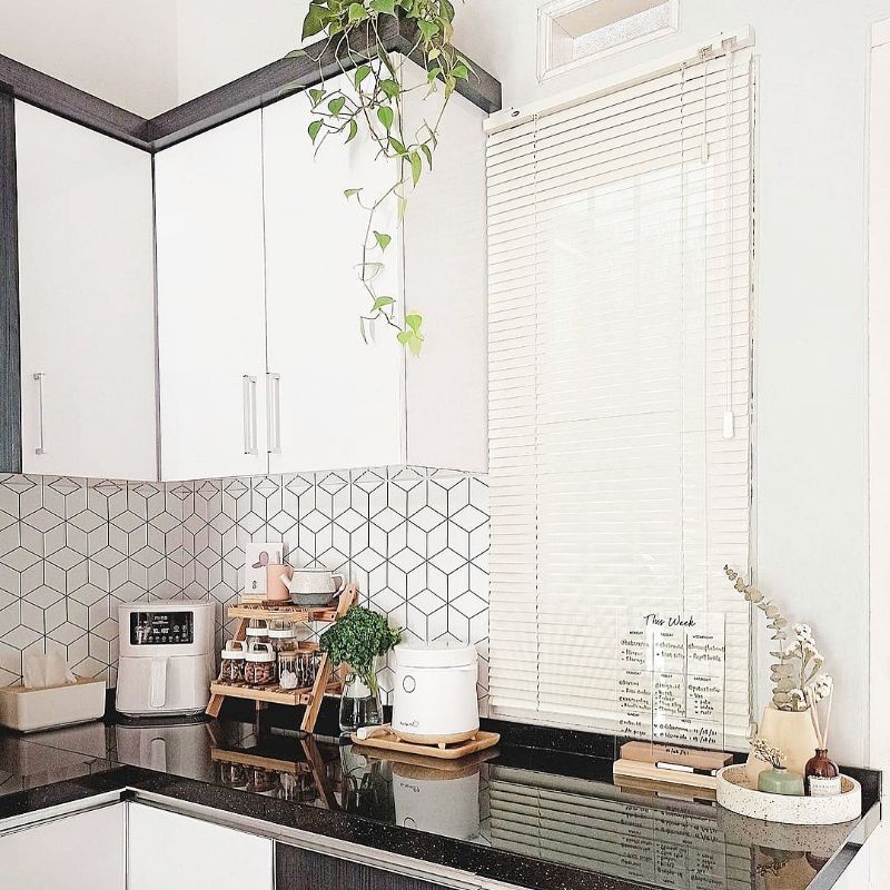 Onna Slimline Blinds (ukuran custom)