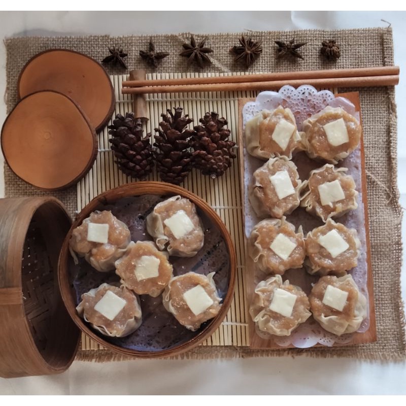 

dimsum siomay ayam isi 10