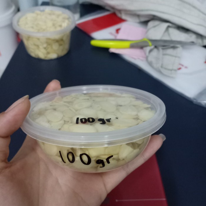 

504ekh Almond Slice 100Gr 6J