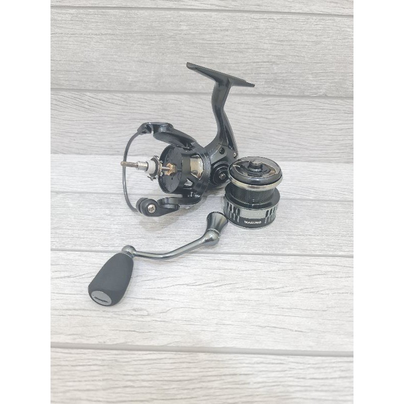 REEL PANCING MAGURO REBEL 2000/2500/3000 MEGA GEAR...POWER HENDEL