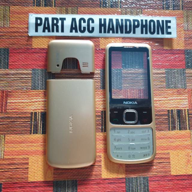 Casing nokia 6700 classic gold edition