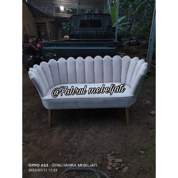kursi pelaminan lesti//kursi pelaminan lesti tengah//kursi pelaminan lesti kerang//sofa pelaminan le