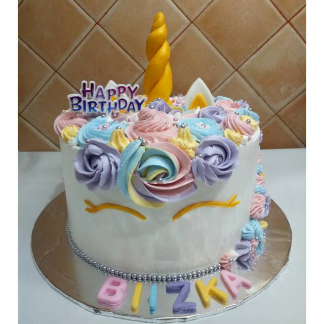 

Kue ulang tahun unicorn