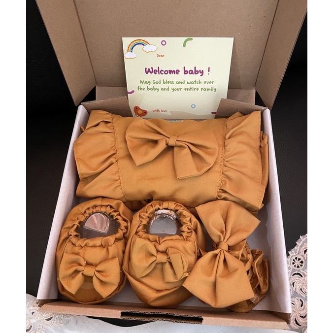 Hampers Baby Girl Jumper Set| Kado Lahiran bayi perempuan | gift set | Kado Lahiran bayi-Polos-Kuning Kunyit