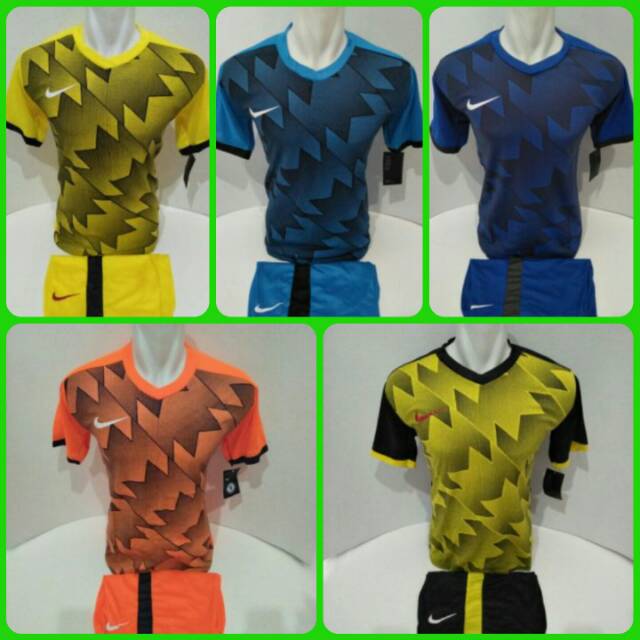 Kostum sepak bola Futsal MURAH
