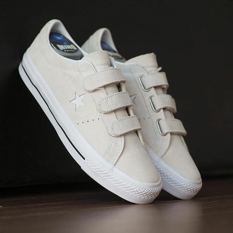 converse one star pro 3v white