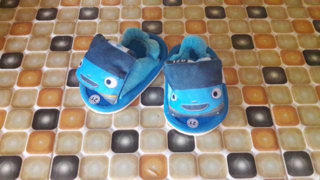 Sandal bulu anak2 balita bayak karakter lucu2 uk 21/30