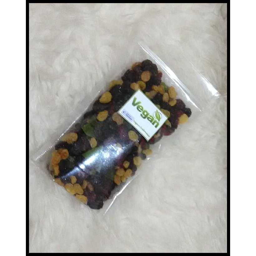 

Terjamin Buah kering MIX (kiwi, cranberry, kismis hitam dan emas) 250 gr