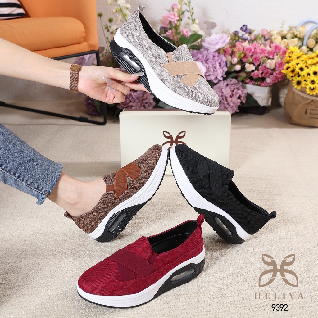 HELIVA LONDON Slip On Shoes Wedges Sol 4,5cm Bahan Canvas Rajut 9392 Original Brand Airmax Wedges