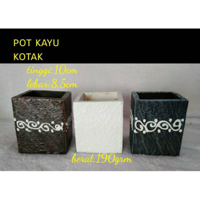 pot kayu kotak