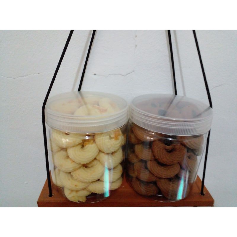 

KUE SAGU VARIANT KEJU . COKLAT . COKLAT KEJU. (Home made)