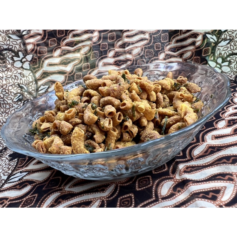 

MAKARONI DAUN JERUK 500 gram