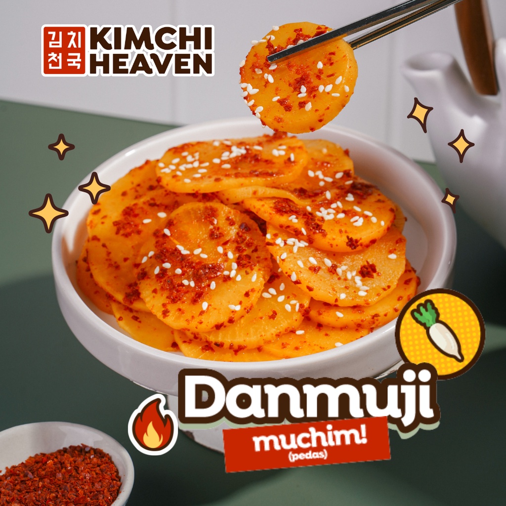 

Danmuji Muchim 500g (acar lobak kuning Korea dengan cabe dan wijen) Halal