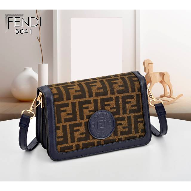 FENDI Selempang mini bag