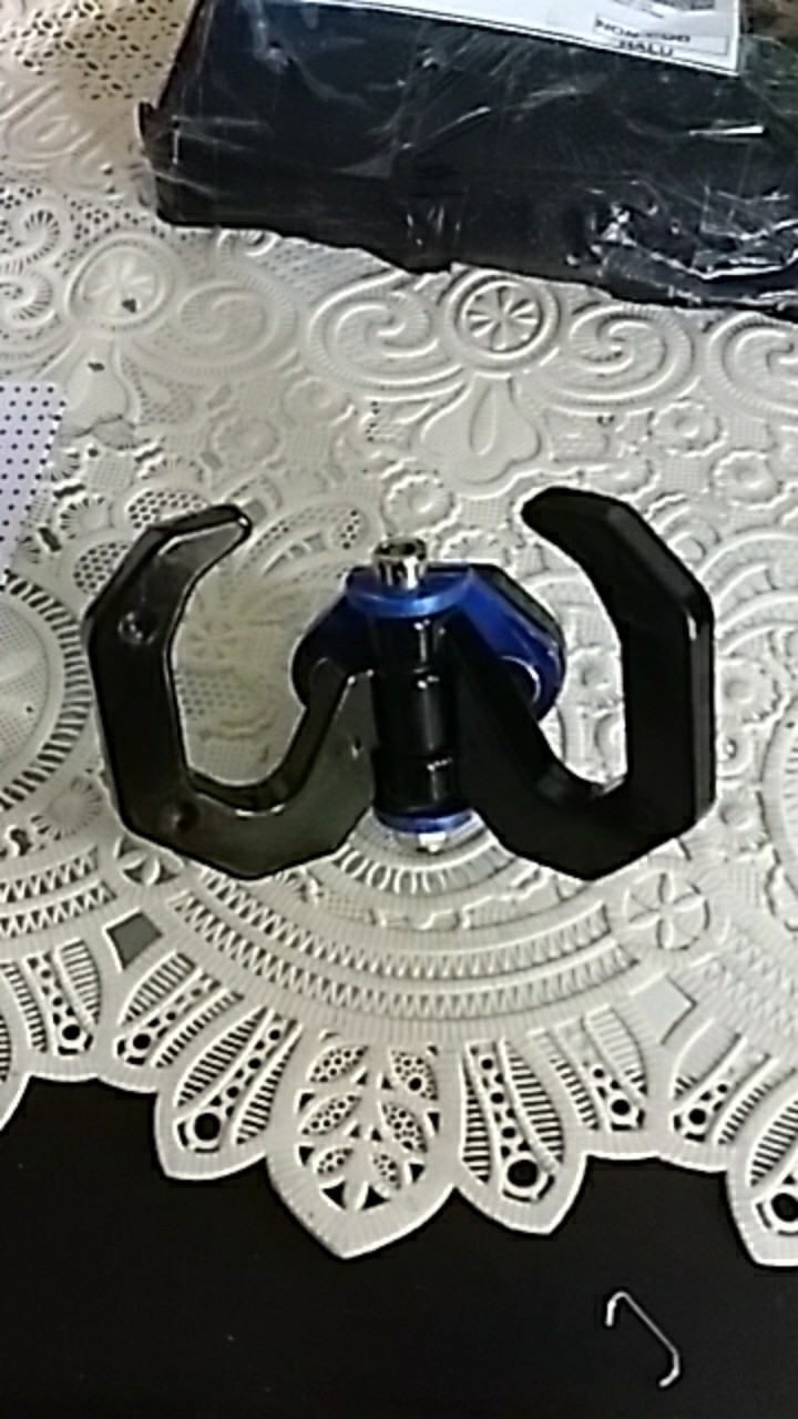 Gantungan Barang / Hook Barang Model Lipat / Kait Motor Matic Model Cakar